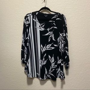 Roz and Ali Woman’s Top